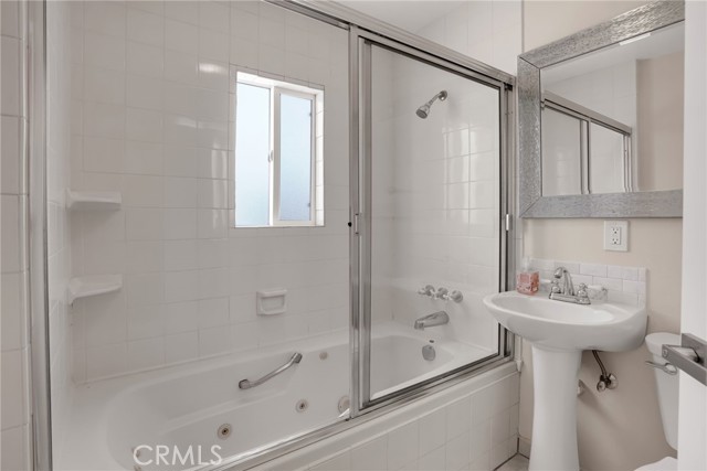 5 Bed Home for Sale in Torrance, California