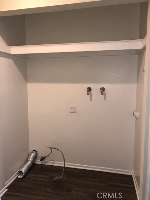 8362 Atlanta Avenue, Huntington Beach CA: https://media.crmls.org/medias/1259f085-c9ab-417a-af73-c9d9b6896389.jpg