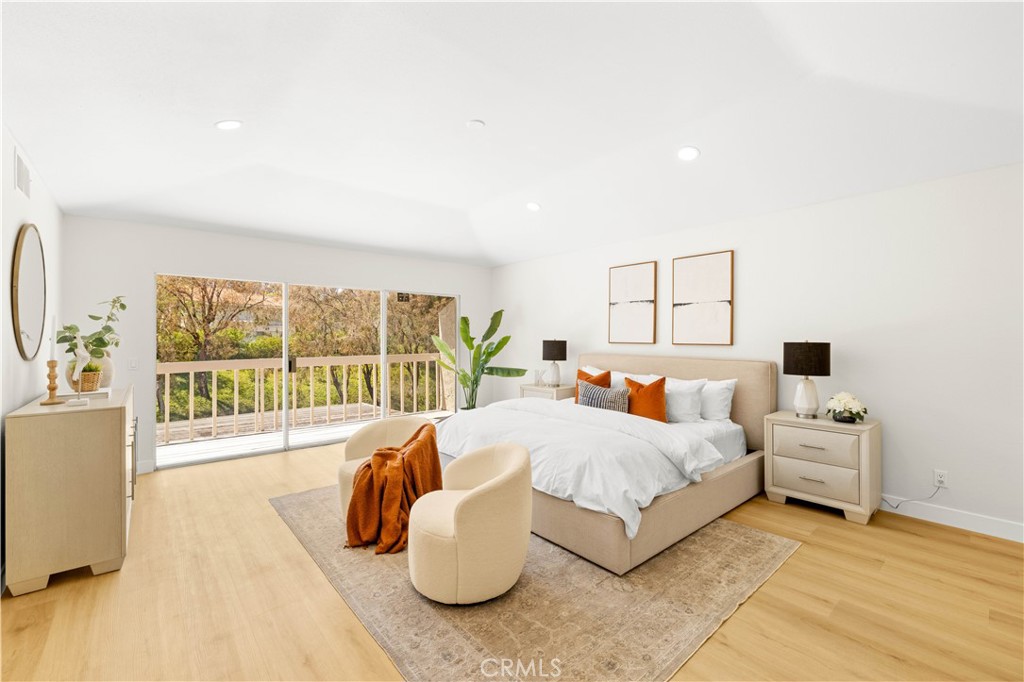 MLS #OC25224463 image #12
