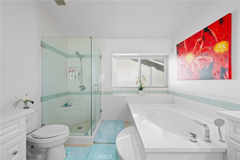 MLS #OC25274238 image #16