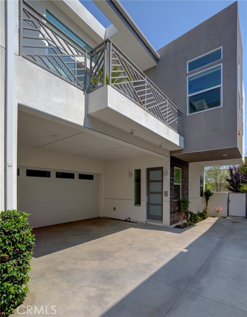 2520 Nelson Avenue, Redondo Beach, California 90278, 4 Bedrooms Bedrooms, ,3 BathroomsBathrooms,Residential,Sold,Nelson,PV21155781