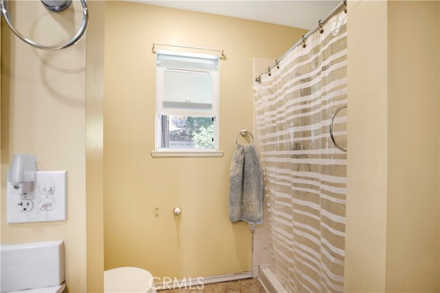 Detail Gallery Image 25 of 41 For 10330 Orange St, Rancho Cucamonga,  CA 91737 - 4 Beds | 2 Baths