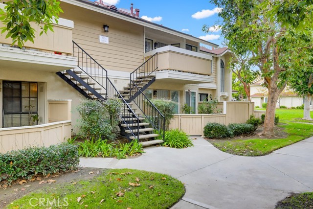 Detail Gallery Image 3 of 43 For 12655 Glendale #F,  Stanton,  CA 90680 - 2 Beds | 1/1 Baths