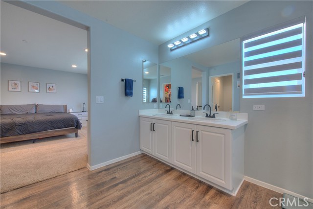 29428 Bamboo Court, Winchester CA: https://media.crmls.org/medias/125c61d0-062e-4d41-9dfa-7c49cf483388.jpg