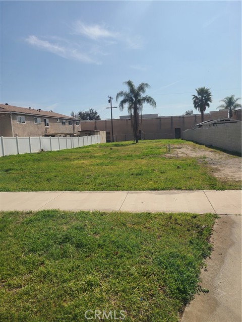 Detail Gallery Image 3 of 10 For 572 West, Upland,  CA 91786 - – Beds | – Baths