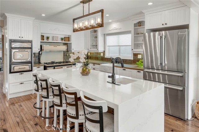 Detail Gallery Image 13 of 38 For 309 21st, Huntington Beach,  CA 92648 - 4 Beds | 3/1 Baths