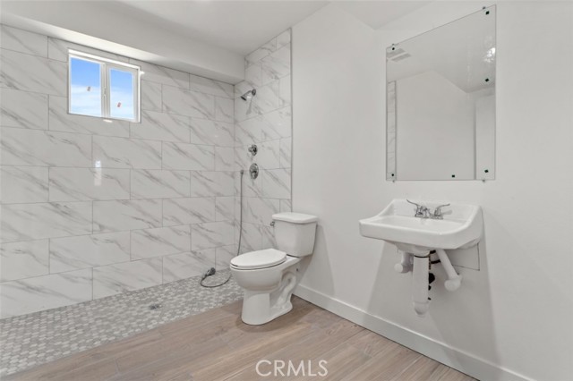 Detail Gallery Image 39 of 45 For 703 W 80th St, Los Angeles,  CA 90044 - 4 Beds | 4 Baths