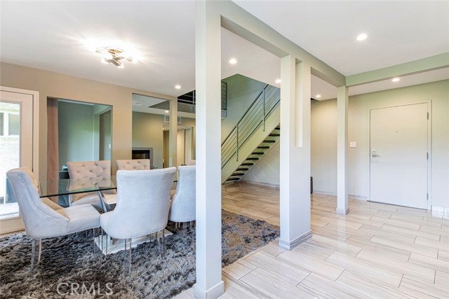 Detail Gallery Image 7 of 36 For 1339 N Columbus Ave #301,  Glendale,  CA 91202 - 1 Beds | 1 Baths