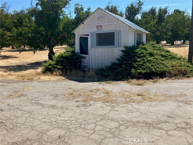 Detail Gallery Image 3 of 27 For 1010 Argonaut Rd, Kelseyville,  CA 95453 - 3 Beds | 1 Baths