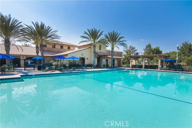 Detail Gallery Image 41 of 52 For 28648 Pietro Dr, Valencia,  CA 91354 - 3 Beds | 3 Baths