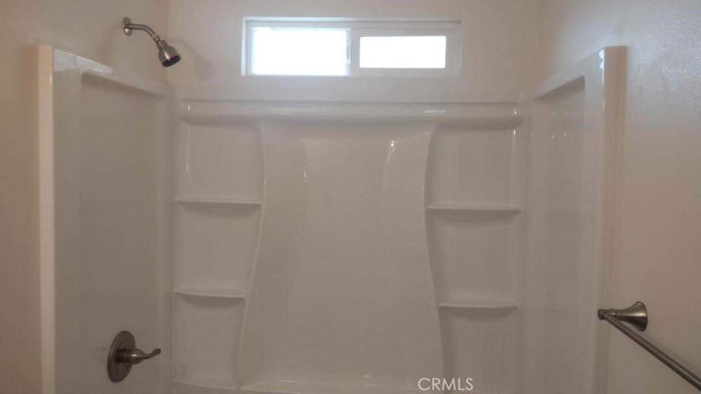 https://media.crmls.org/medias/12610192-f144-43b5-856f-57942a68edeb.jpg?preset=X-Large