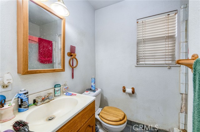 Detail Gallery Image 12 of 18 For 1605 E 26th St, Merced,  CA 95340 - 3 Beds | 2 Baths