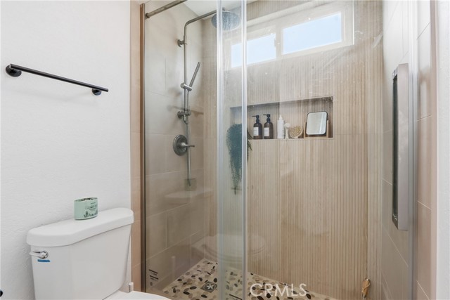 Detail Gallery Image 30 of 49 For 29161 Corales, Canyon Country,  CA 91387 - 3 Beds | 3 Baths