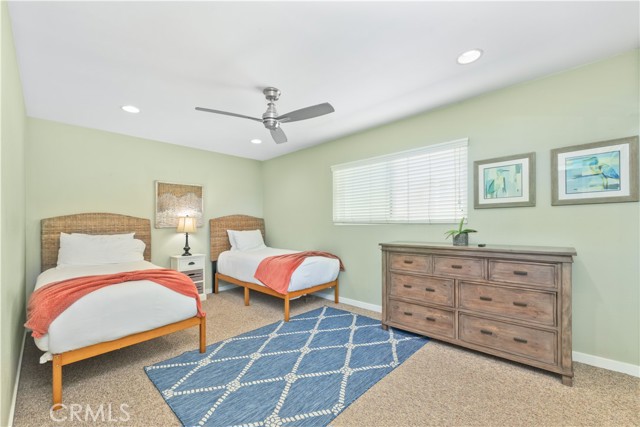 Detail Gallery Image 10 of 15 For 119 46th St "Upper" #B,  Newport Beach,  CA 92663 - 3 Beds | 2 Baths