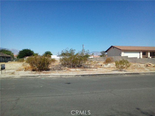 Detail Gallery Image 1 of 5 For 93 via Vista, Desert Hot Springs,  CA 92240 - – Beds | – Baths