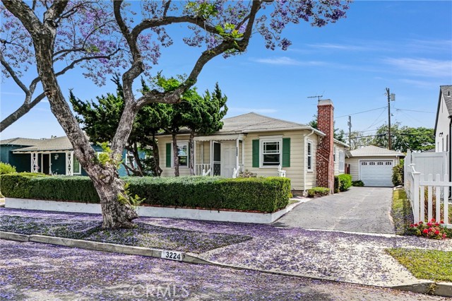 Thumbnail for 3224 Cerritos Ave, Signal Hill, CA 90755
