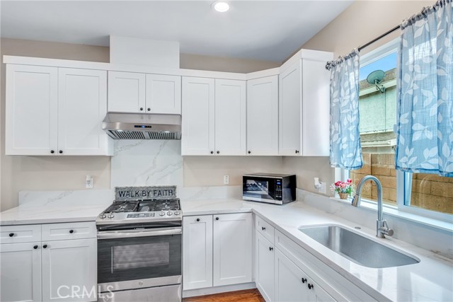 Detail Gallery Image 22 of 41 For 9022 Marlene Ave, Garden Grove,  CA 92841 - 6 Beds | 4 Baths