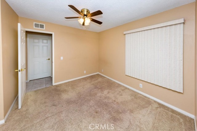 5709 Holly Ridge Drive, Camarillo CA: https://media.crmls.org/medias/12641f9d-1e7b-4b1c-9c75-322050c9d019.jpg