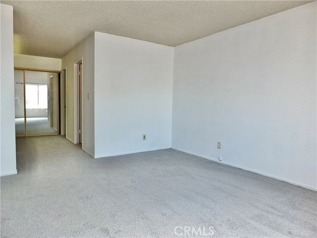 Detail Gallery Image 60 of 74 For 2805 E 3rd Street #10 #10,  Long Beach,  CA 90814 - 2 Beds | 2 Baths