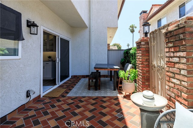 Detail Gallery Image 9 of 51 For 1219 S Catalina Ave, Redondo Beach,  CA 90277 - 4 Beds | 3/1 Baths
