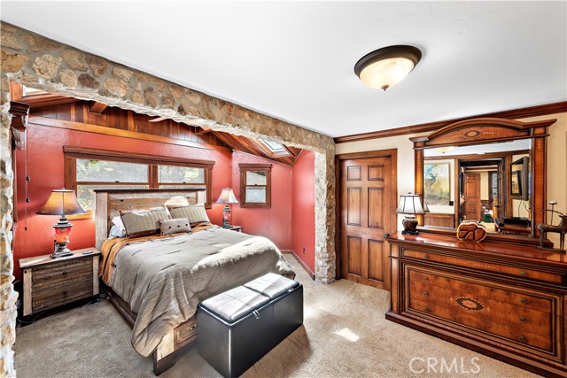 Detail Gallery Image 14 of 70 For 400 Cottage Grove Rd, Lake Arrowhead,  CA 92352 - 4 Beds | 4 Baths
