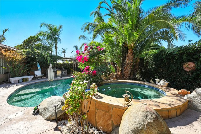 Detail Gallery Image 44 of 60 For 13204 Michaelangelo Dr, Bakersfield,  CA 93314 - 5 Beds | 3 Baths