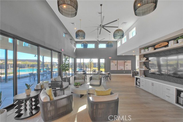 Detail Gallery Image 57 of 75 For 15820 Caterpillar Dr, Fontana,  CA 92336 - 4 Beds | 3 Baths