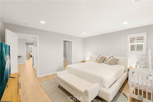 7169 Logsdon Drive, Eastvale CA: https://media.crmls.org/medias/12681291-a11f-495f-b78c-f8d5b5f51d77.jpg