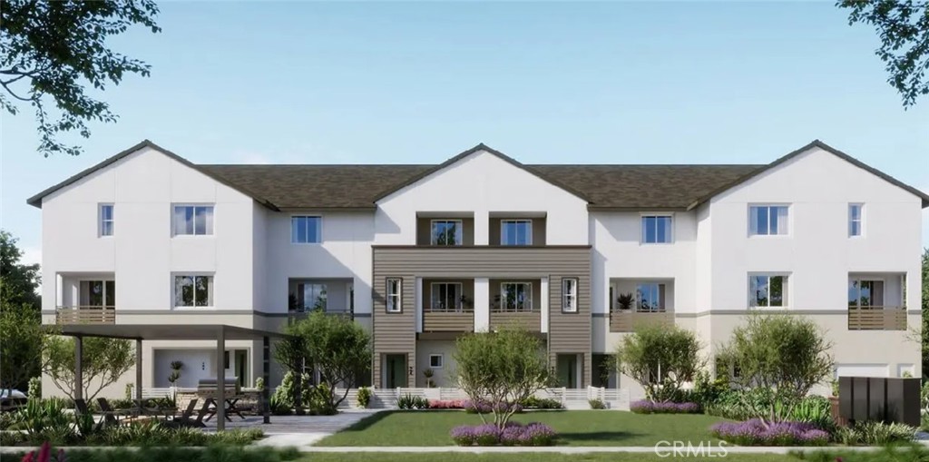 1324 W Oakcrest Paseo