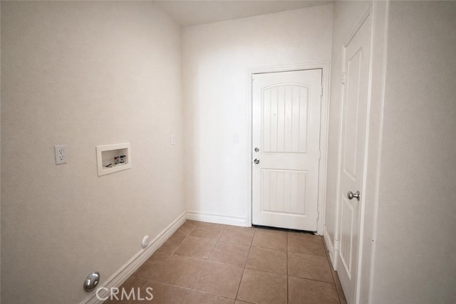 Detail Gallery Image 16 of 28 For 3120 Albret, Lancaster,  CA 93536 - 5 Beds | 4 Baths