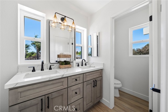 41442 Avenida De La Reina, Temecula CA: https://media.crmls.org/medias/12698543-fd80-4f3b-b4b6-473289a3d766.jpg