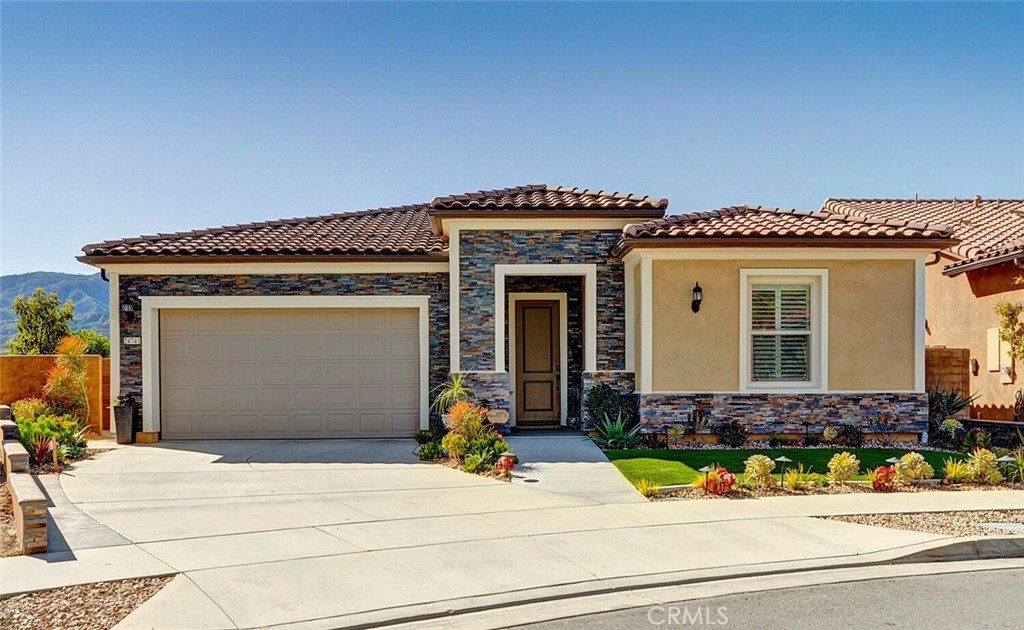 24741 Overlook Dr, Corona, CA 92883