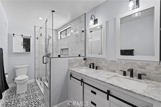 25261 Grissom Road, Laguna Hills CA: https://media.crmls.org/medias/126a3dab-88e7-46aa-b652-25d1a5e82404.jpg