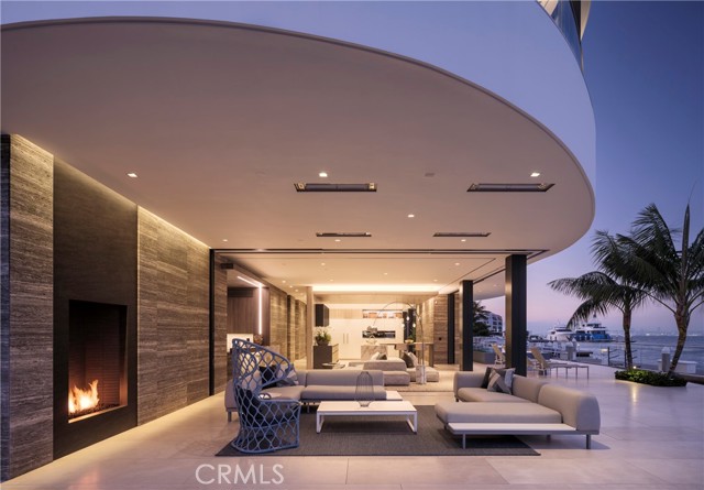 3 The Point, Coronado CA: https://media.crmls.org/medias/126adfc4-5565-4e5b-82db-f972a05f5d5c.jpg