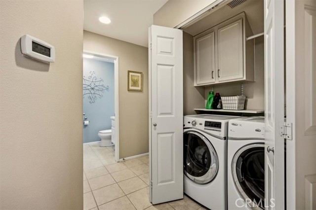 Detail Gallery Image 15 of 58 For 14666 Ontario Cir, Fontana,  CA 92336 - 4 Beds | 2/1 Baths