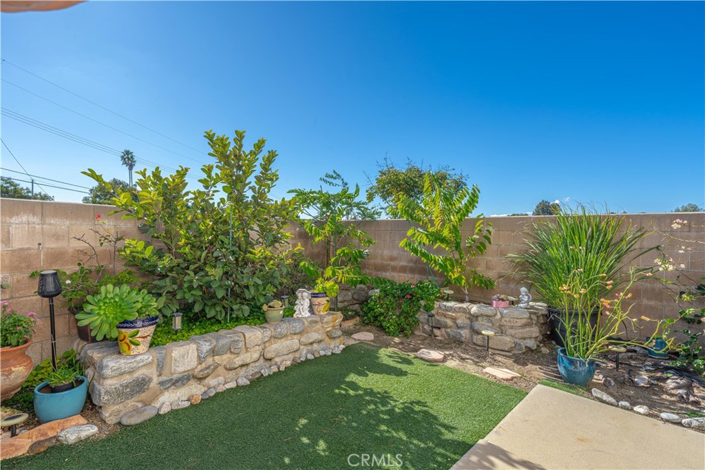 MLS #OC26004655 image #32