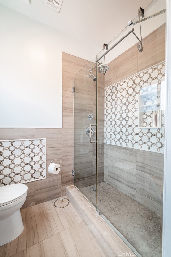 MLS #DW25262400 image #17