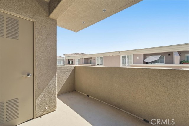 2750 Artesia Boulevard, Redondo Beach, California 90278, 2 Bedrooms Bedrooms, 0 ,2 BathroomsBathrooms,Residential,For Sale,Artesia,0,PV26103971