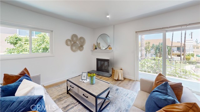1354 Shadow Lane, Fullerton CA: https://media.crmls.org/medias/126c6be1-cc0b-4296-bf31-7f308a2b08af.jpg