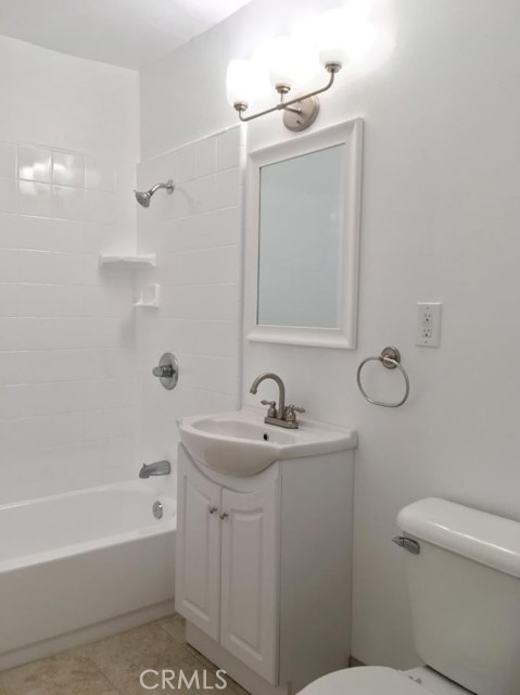 2604 Curtis Avenue, Redondo Beach, California 90278, ,Residential Income,Sold,Curtis,SB23149128