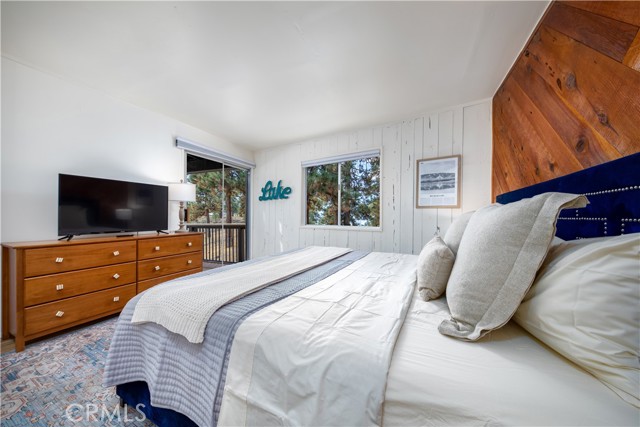 Detail Gallery Image 38 of 58 For 39651 Flicker Rd, Fawnskin,  CA 92333 - 5 Beds | 3/1 Baths