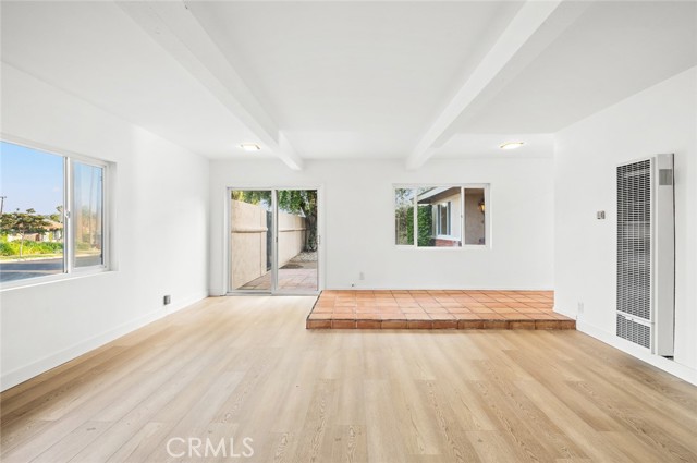 153 Underhill Drive, Glendora CA: https://media.crmls.org/medias/126d566e-4c3b-4c0c-bb55-f50b979e59d5.jpg