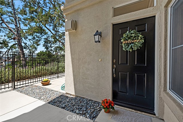 Detail Gallery Image 1 of 39 For 8 Veneto Ln, Aliso Viejo,  CA 92656 - 3 Beds | 2/1 Baths
