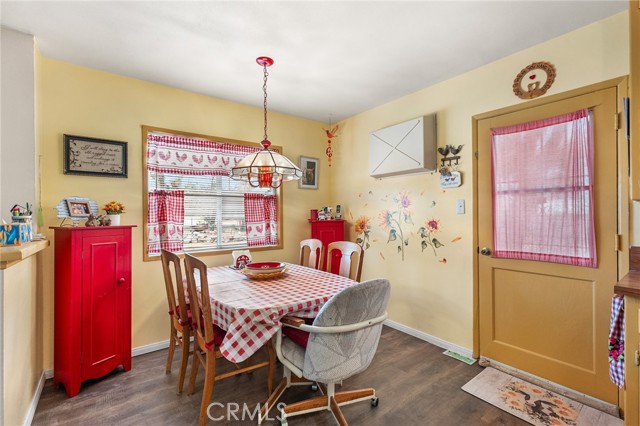 Detail Gallery Image 15 of 35 For 7625 Joshua View, Yucca Valley,  CA 92284 - 2 Beds | 1 Baths