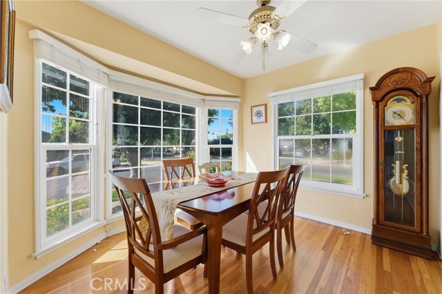 Detail Gallery Image 5 of 27 For 6524 Forbes, Lake Balboa,  CA 91406 - 3 Beds | 2 Baths