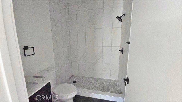 405 409 N Euclid Avenue, Pasadena CA: https://media.crmls.org/medias/126fa32c-63cc-4dc9-9819-890146efb59d.jpg
