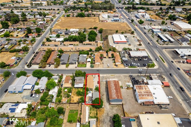 53 N Prospect Street, Porterville CA: https://media.crmls.org/medias/127051b1-1bde-4217-86dd-114443f9dc66.jpg