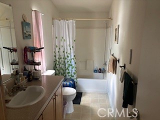 https://media.crmls.org/medias/12716efd-fcd9-485d-b092-8fd8336c7663.jpg?preset=X-Large