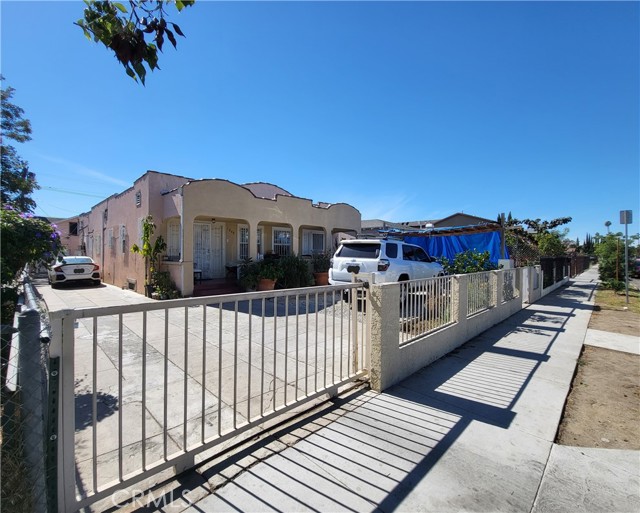 1048 W 62nd Street, Los Angeles, CA, 90044 1048 W 62nd Street, Los Angeles, CA, 90044