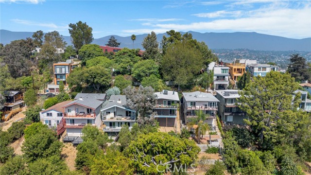 Detail Gallery Image 18 of 35 For 733 Crane Bld, Los Angeles,  CA 90065 - 3 Beds | 2 Baths